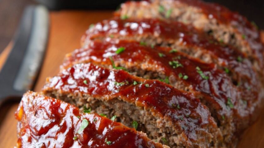 Paula Deen Old-Fashioned Meatloaf Recipe