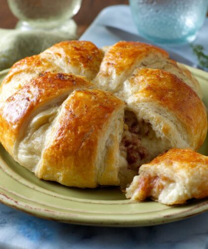 Paula Deen Brie en Croute Recipe