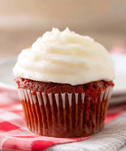 Paula Deen Red Velvet Cupcakes with Cream Cheese Frosting Recipe
