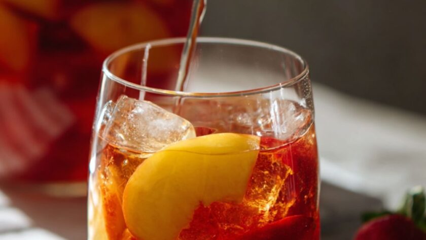 Bobby Flay Peach Sangria Recipe